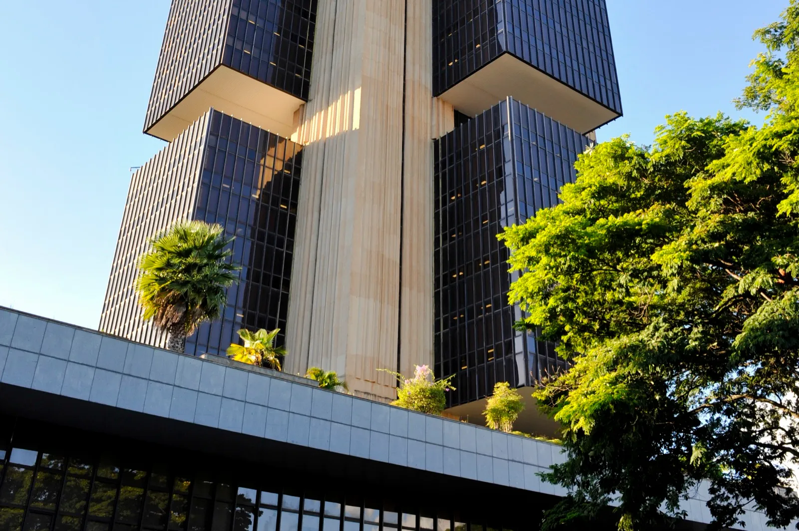 O edifício-sede do Banco Central do Brasil, em Brasília.